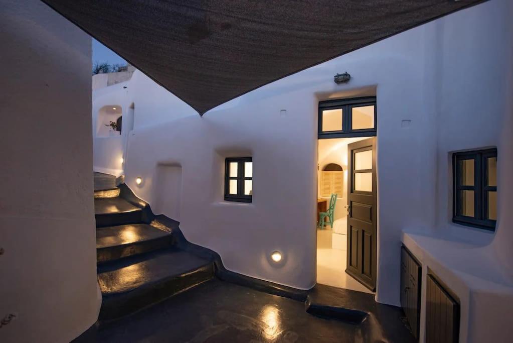 1906 Cave Villa Pyrgos Kallistis Exterior photo